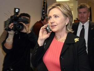 20080221214657!Hillary-clinton-on-phone